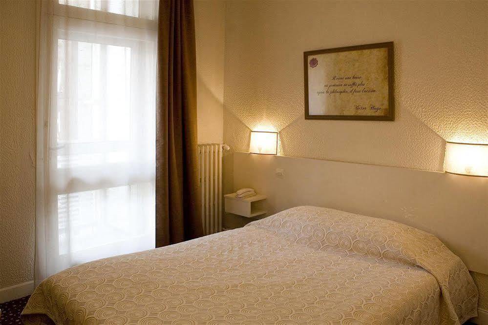 Hotel Ours Blanc - Victor Hugo Toulouse Exterior photo